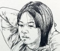 素描女老年头像正确的作画步骤，新手必看！